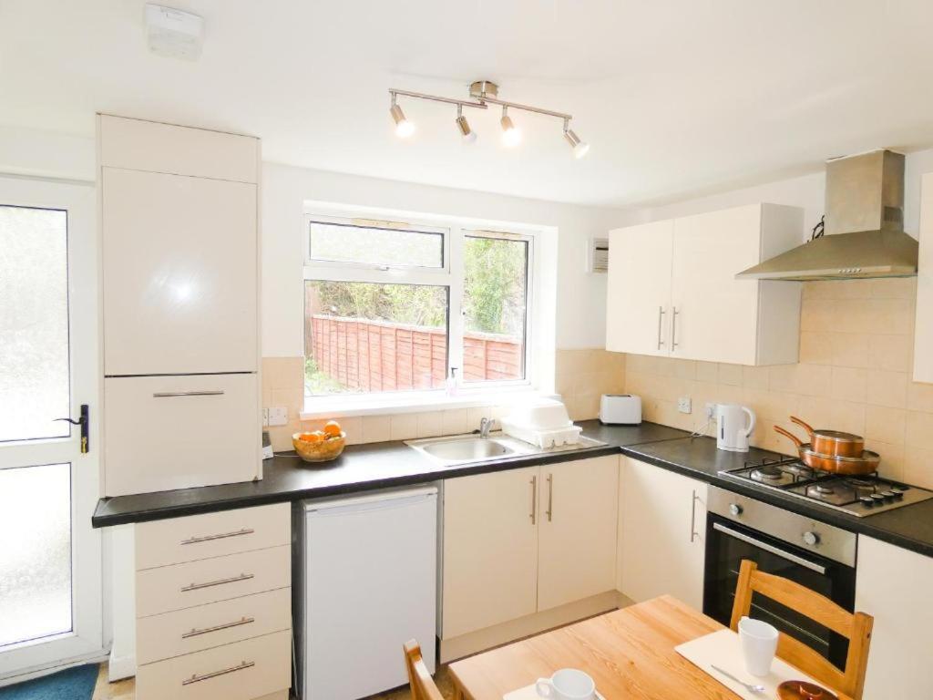 Wyndham House Hotel Troed-y-rhiw Bagian luar foto